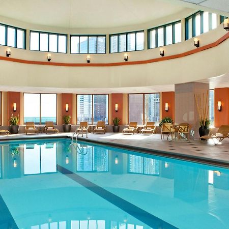 Sheraton Grand Chicago Riverwalk Exterior foto