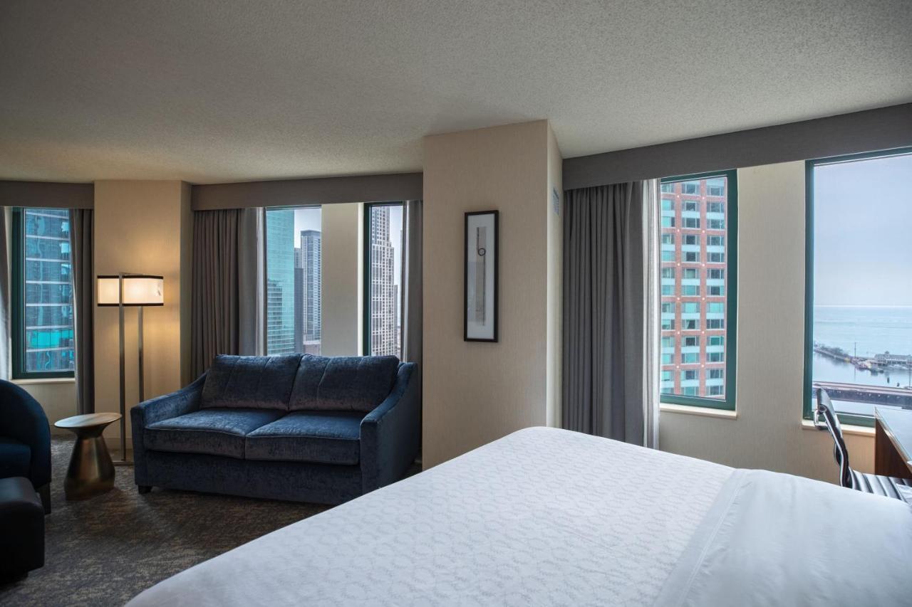 Sheraton Grand Chicago Riverwalk Exterior foto