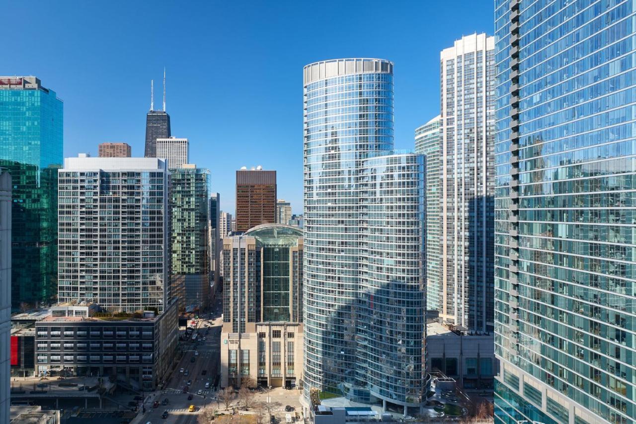 Sheraton Grand Chicago Riverwalk Exterior foto