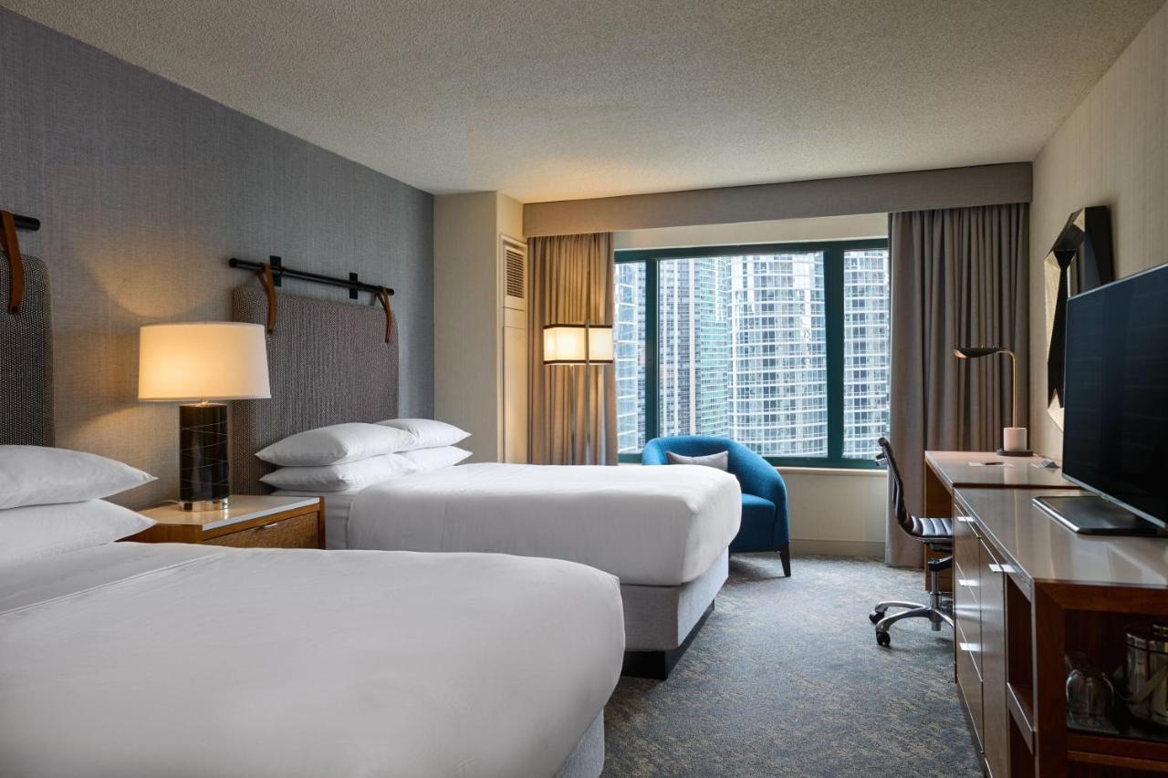 Sheraton Grand Chicago Riverwalk Exterior foto