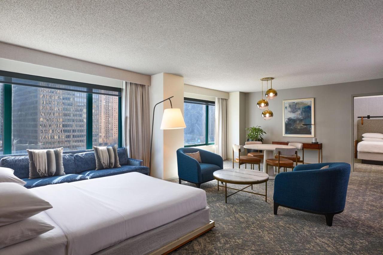 Sheraton Grand Chicago Riverwalk Exterior foto