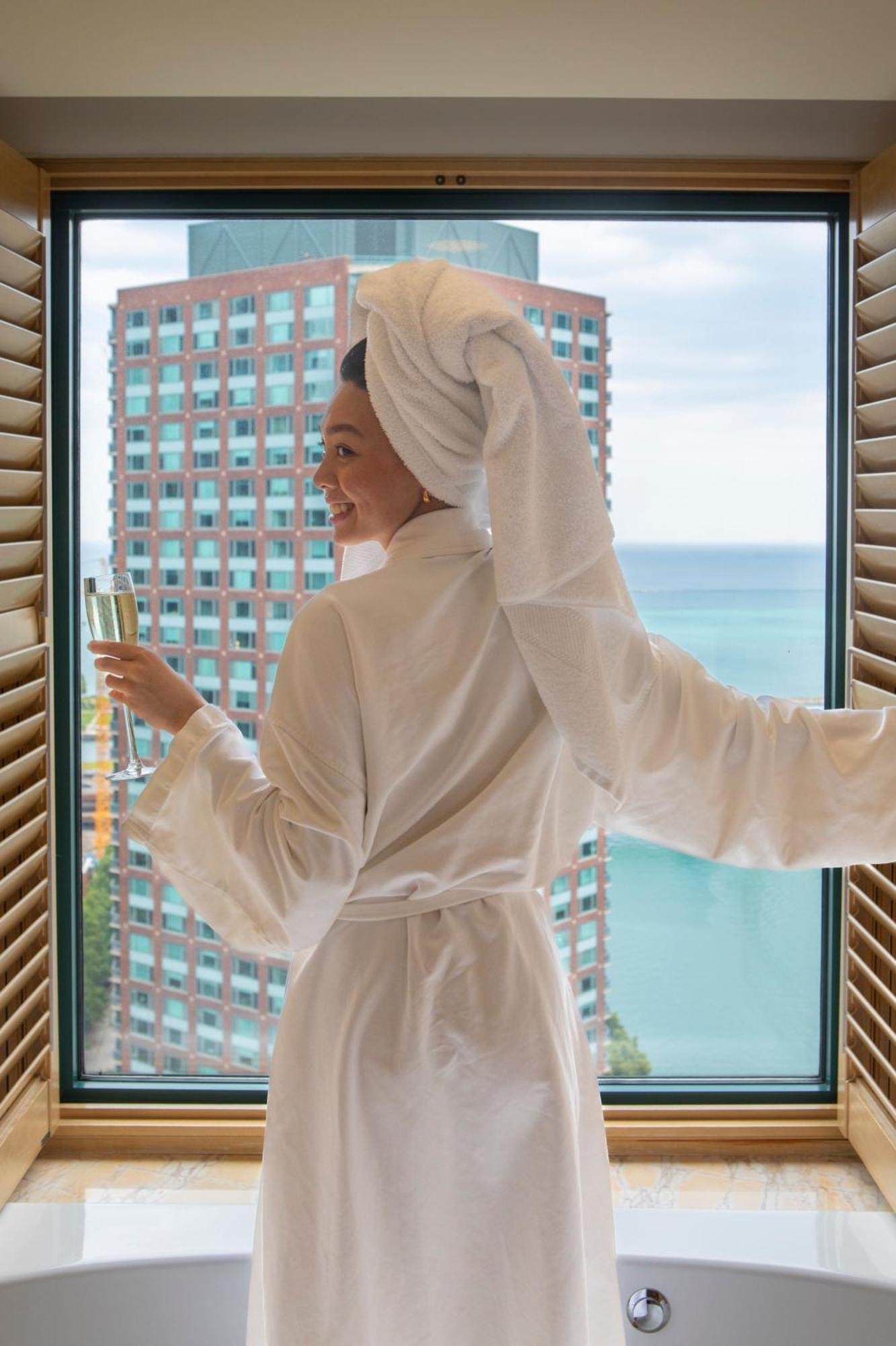 Sheraton Grand Chicago Riverwalk Exterior foto